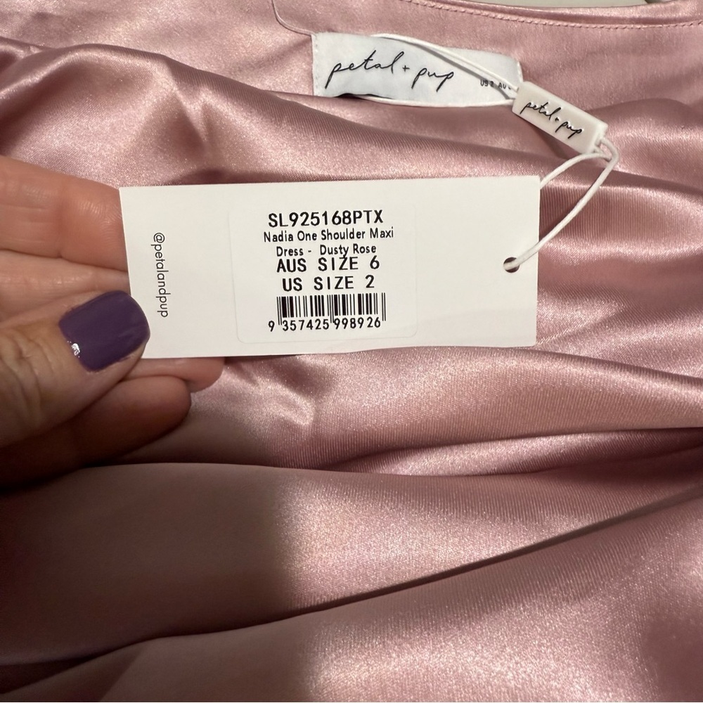 Petal and Pup Nadia one Shoulder Maxi Dress Dusty Rose Size 2 Satin Side Slit - Picture 8 of 9